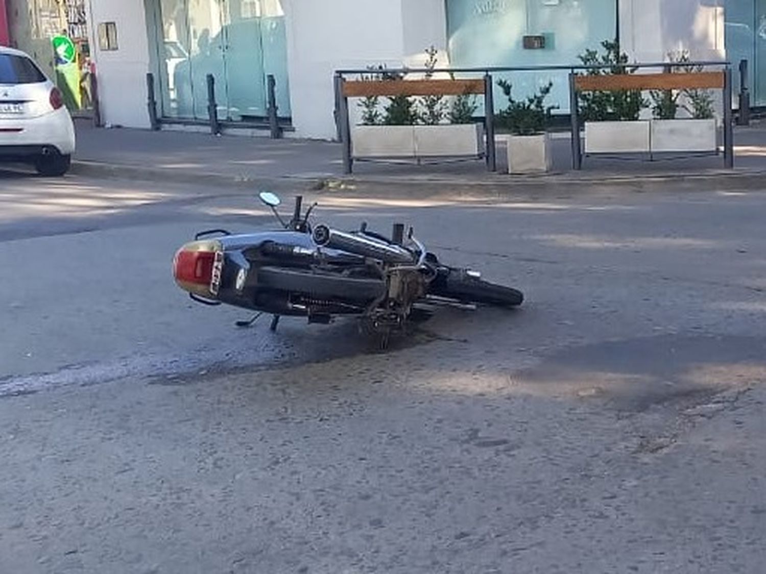 moto choque 25 de mayo y balcarce