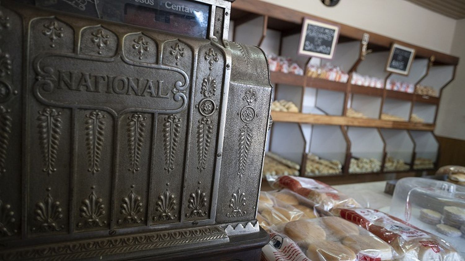 Aumentó el precio del pan: La bolsa de harina subió de 275 a 700 pesos