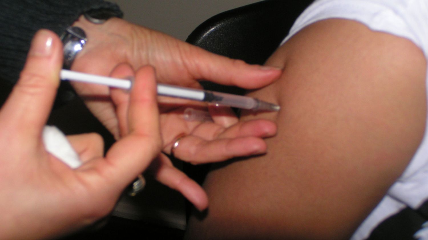 Continúa la campaña de vacunación antigripal en la provincia