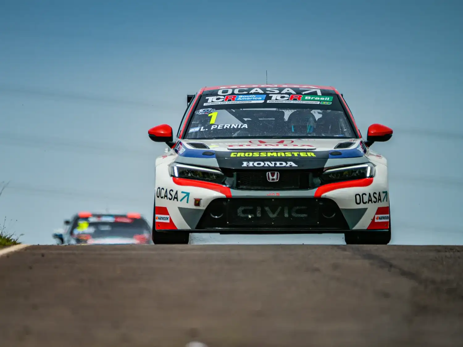 Leonel Pernía buscará ser protagonista en las dos carreras de hoy.