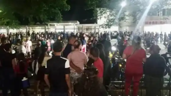 EN EL DÍA DEL NIÑO: unos “chupi chupis” causaron intoxicación masiva en Caicara del Orinoco (VIDEOS)