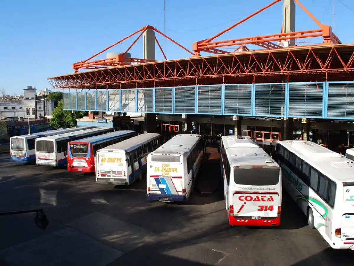 Ya rige el aumento del 15,25% en el boleto de interurbanos