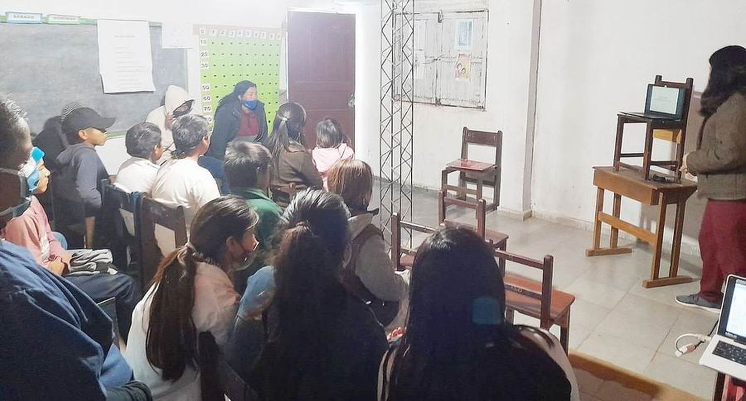 Promueven la Educación Sexual Integral 
en escuelas de comunidades originarias