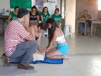 Se realizó taller abierto de  RCP en el barrio La Movediza