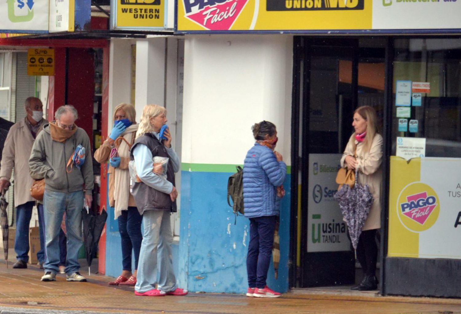 Así funcionarán las actividades esenciales en estadio rojo