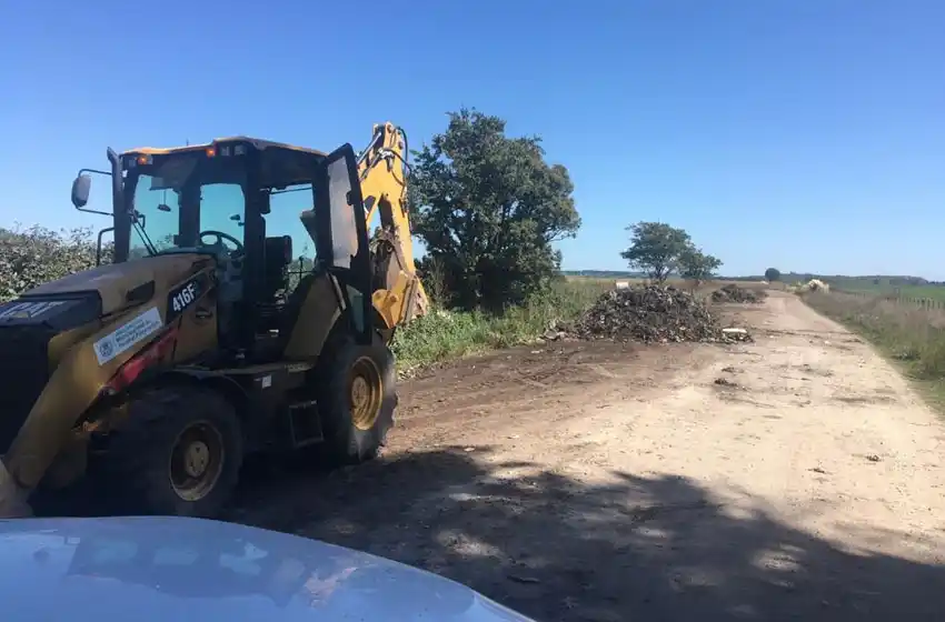 El Municipio avanza en la limpieza de canales a cielo abierto en Batán