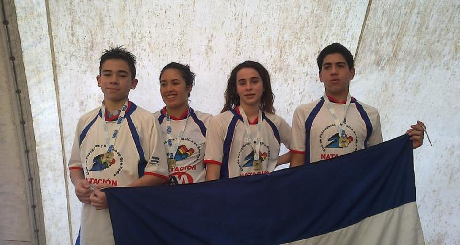 Natación: Excelentes resultados para Pescadores