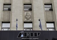 El Gobierno anunció que la AFIP “deja de existir” y crea otro organismo simplificado”