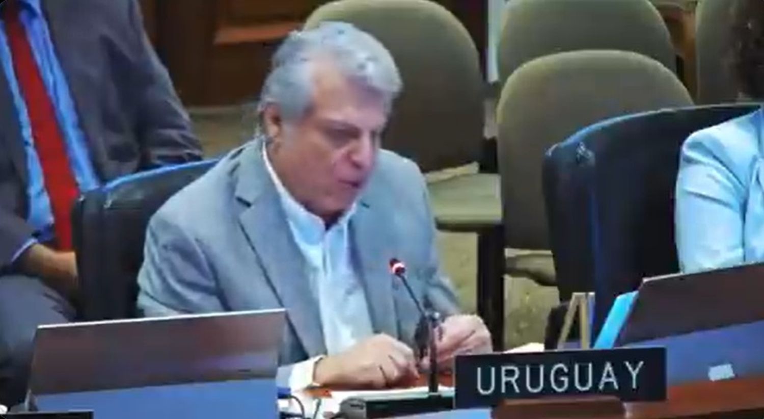 Representante de Uruguay ante la OEA: “Hay 30 millones de venezolanos que suplican paz, respeto y democracia”  (+Video)