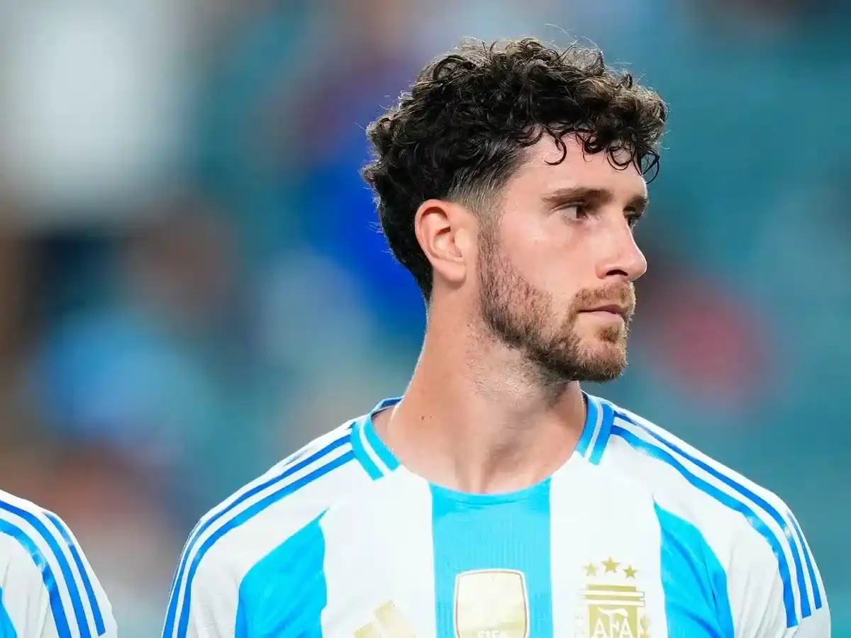 Senesi, el concordiense que se ganó el llamado de Scaloni para reemplazar a Balerdi en el Mundial