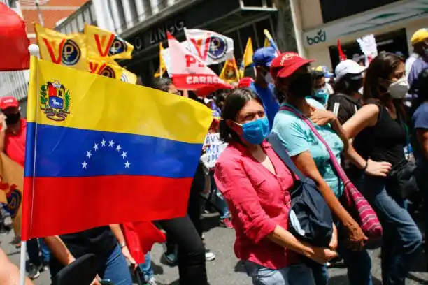 Periodistas fueron agredidos en elecciones primarias. ¿Qué pasó?