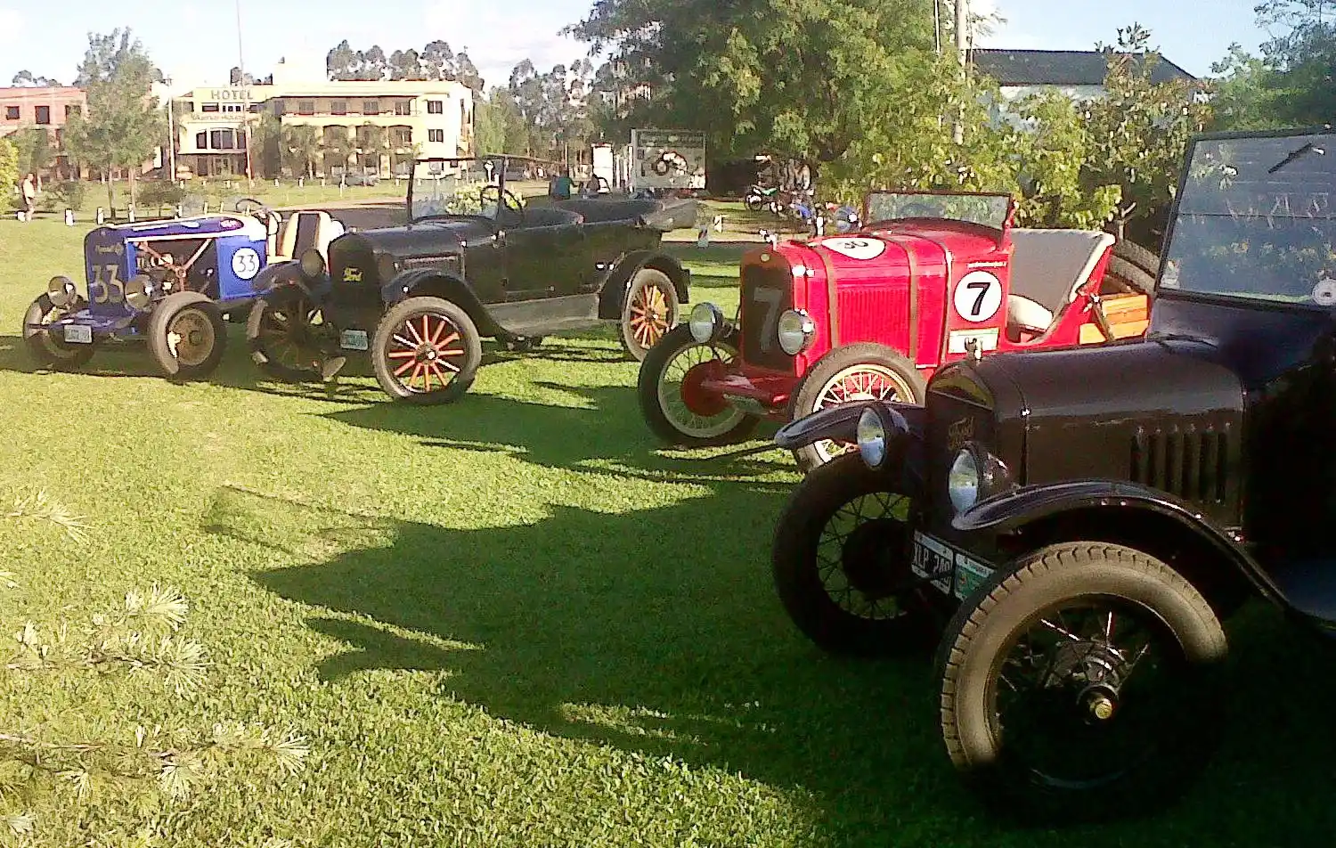 Se realizará un encuentro de autos clásicos en termas de Chajarí