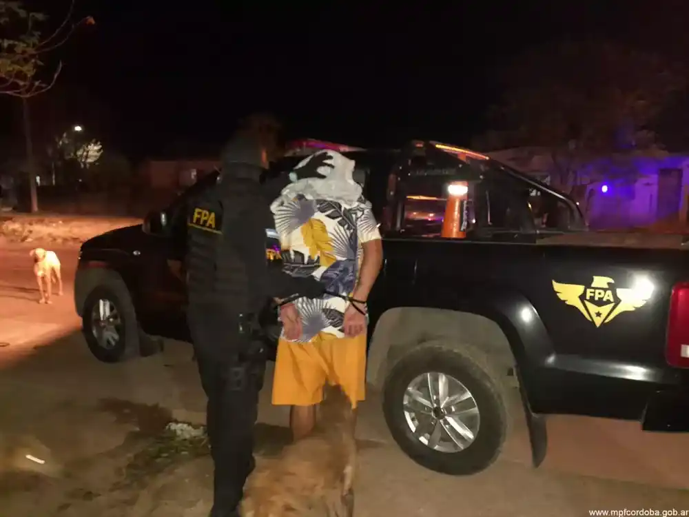 Padre e hijo unidos y detenidos en Brinkmann por la venta de drogas