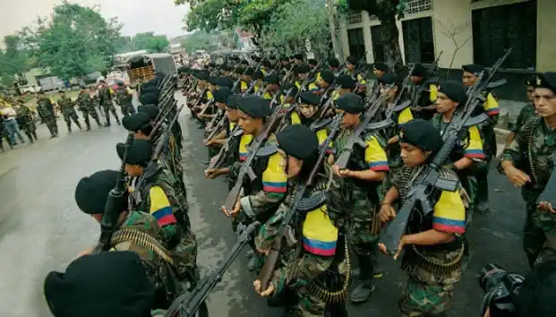 Comenzó el juicio contra 179 miembros de las FARC por 900 delitos   
