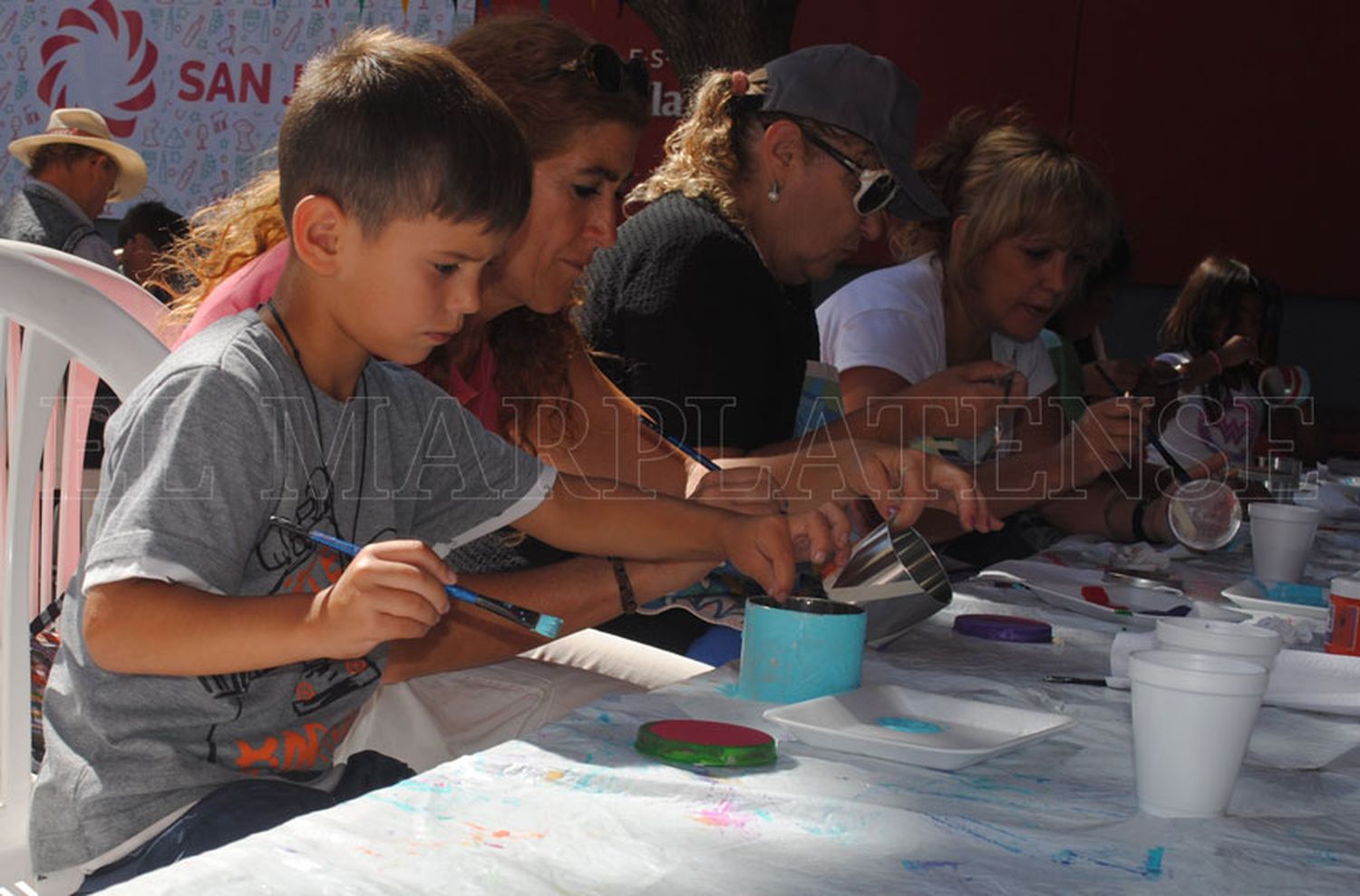 El verano tomó color en Espacio Clarín