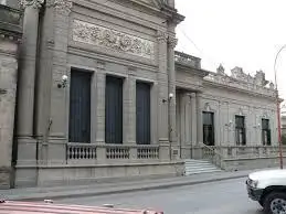 Churruarín presenta su obra sobre María Esther de Miguel
