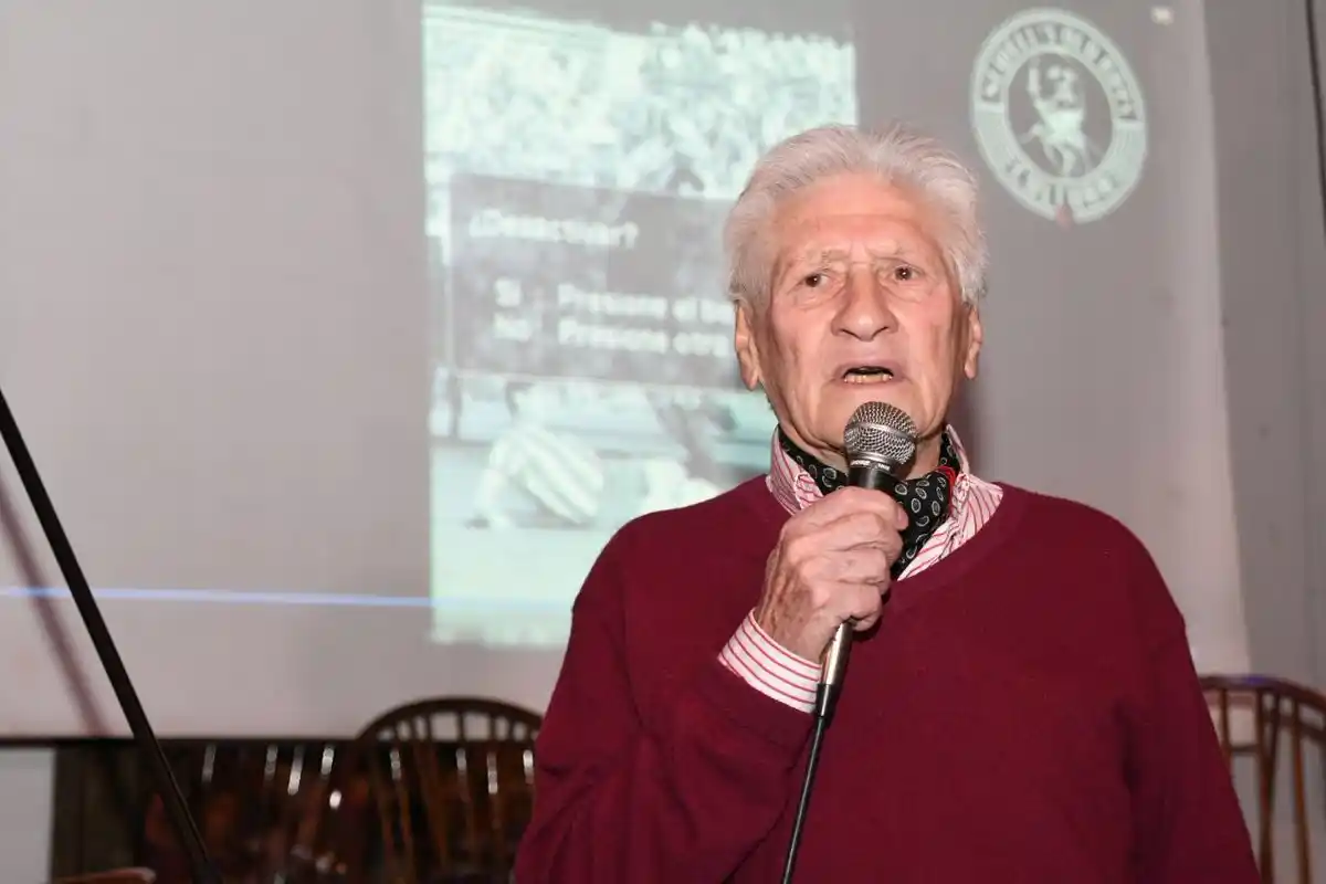 Griffa tuvo su merecido homenaje