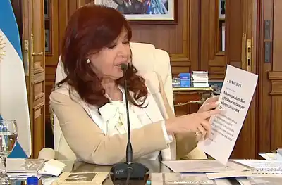 Cristina juega su última carta en la Causa Vialidad: ¿podrá evitar la prisión?