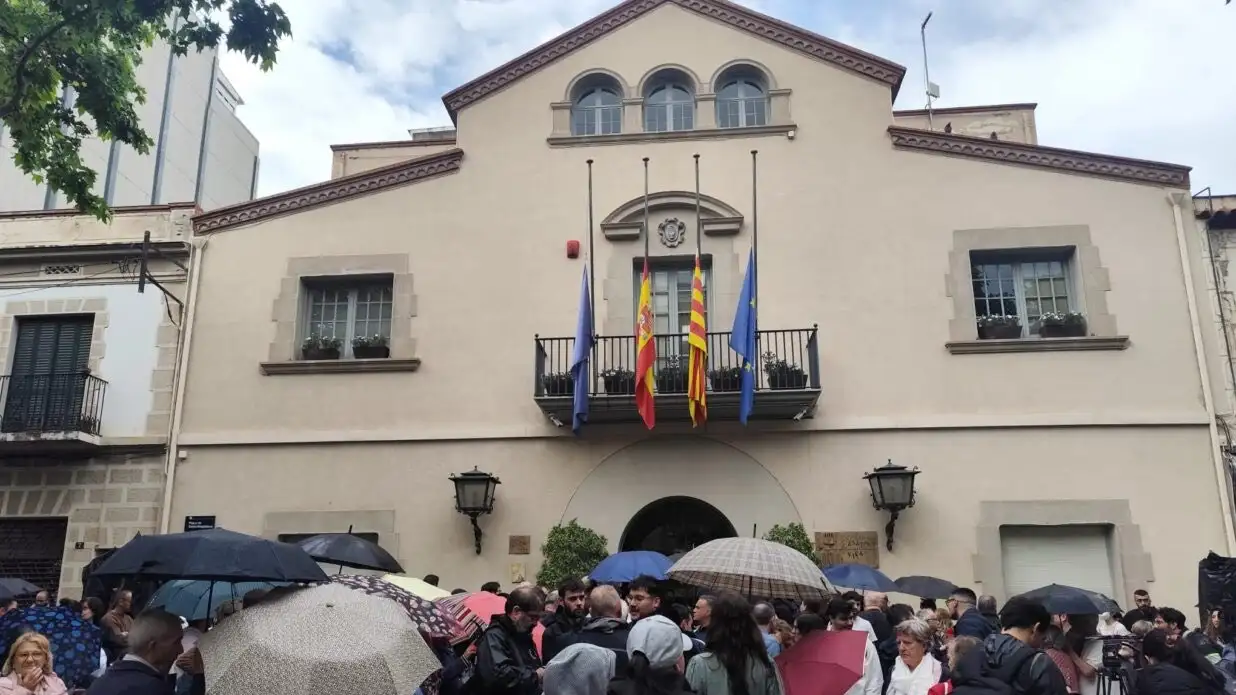 esplugles minuto de silencio