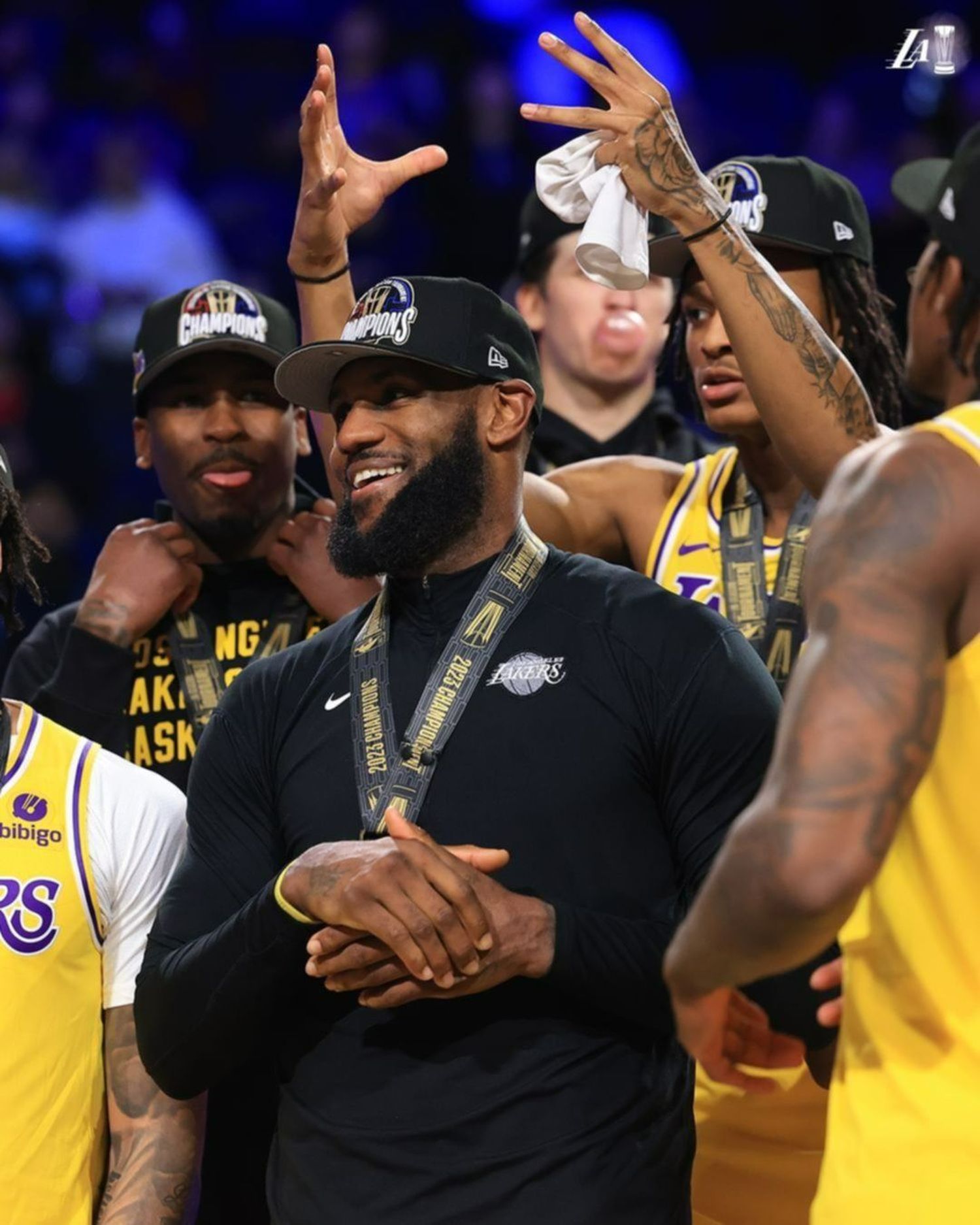 Este fue el enorme gesto de los Angeles Lakers para sus aficionados