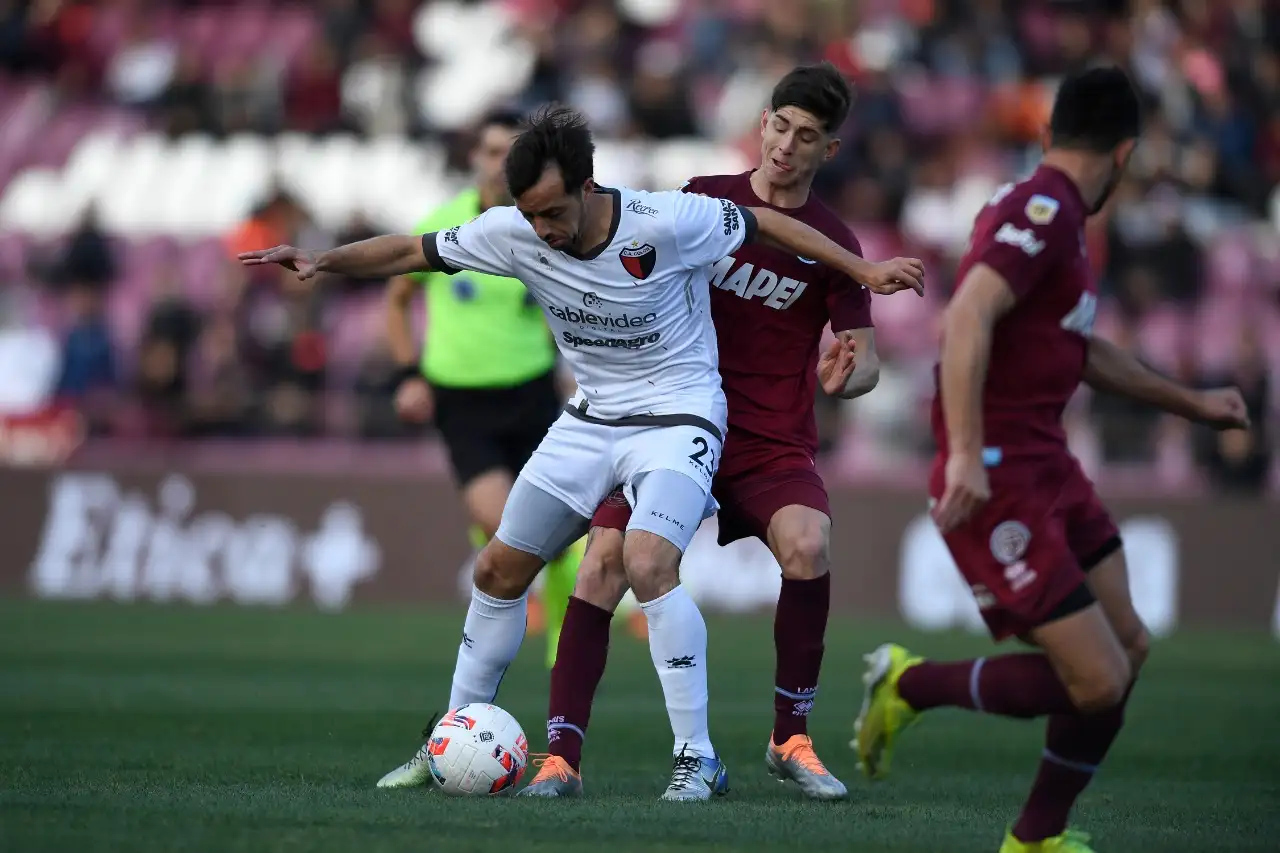 Lanús superó a Colón por 1 a 0