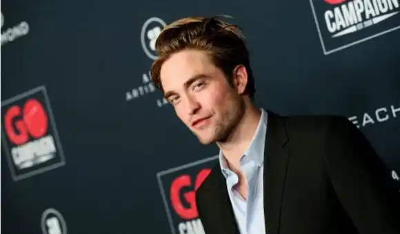 Así lucha Robert Pattinson en «The Batman» (Trailer)