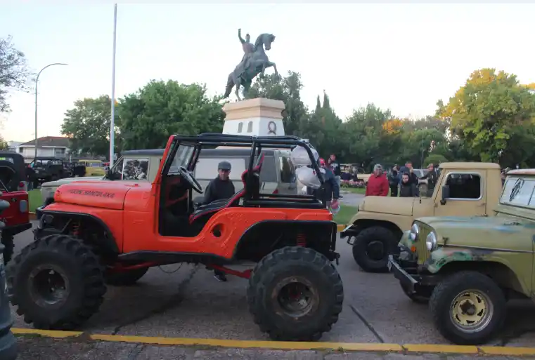 Empezó el “Sexto Encuentro Nacional de Jeep”