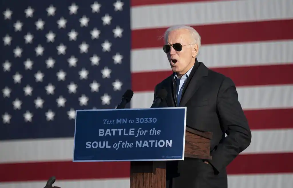 Trump y Biden, los dos con más chances de ganar las elecciones de Estados Unidos