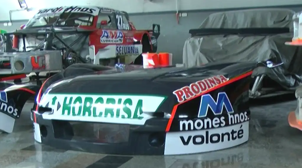A días del comienzo de la temporada de TC, te mostramos el taller Uranga Racing por dentro