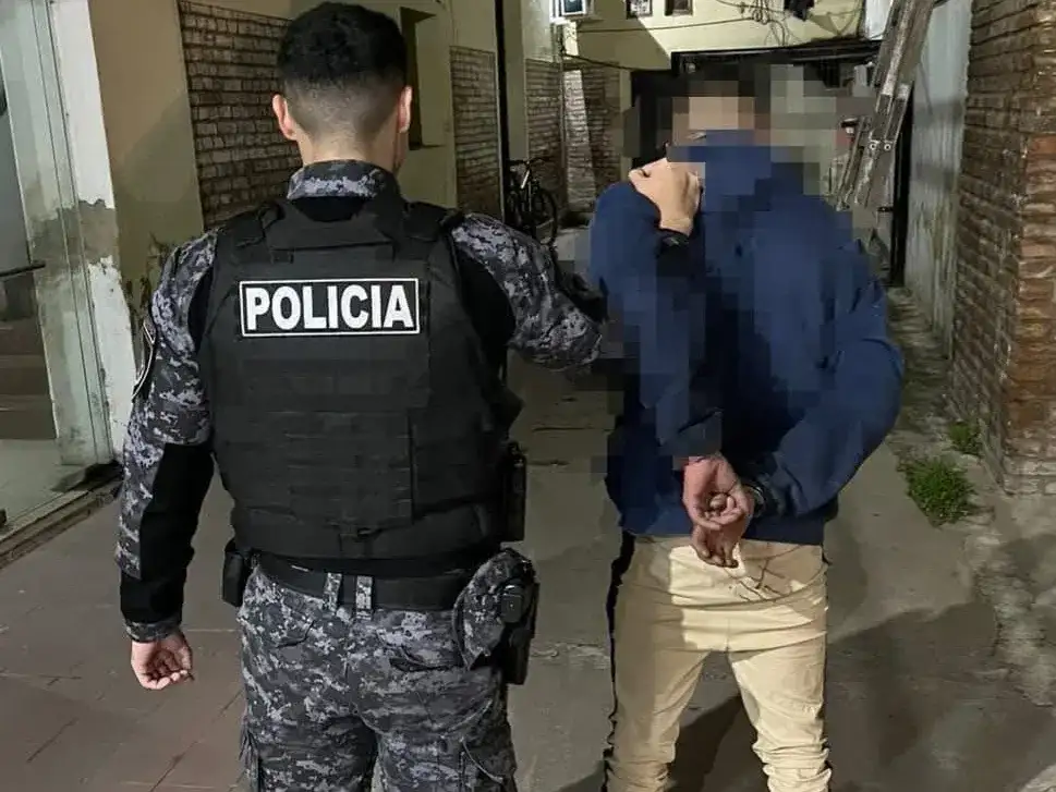 El hecho ocurrió el 26 de mayo y derivó en una investigación que permitió identificar al acusado y recuperar lo sustraído.