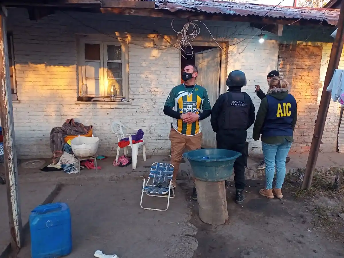 Realizaron allanamientos simultáneos en Estación Frontera