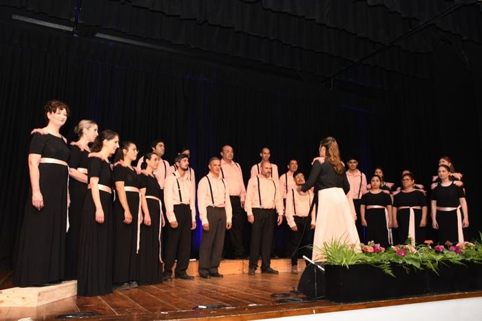 El Coro de Cámara, el Coro Polifónico Municipal y la Agrupación Femenina de voces, participaron del 47º Festival Nacional y 16º Festival Internacional de Coros de Avellaneda.