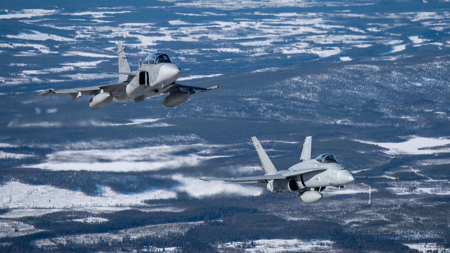 What will Sweden and Finland contribute to NATO air power?