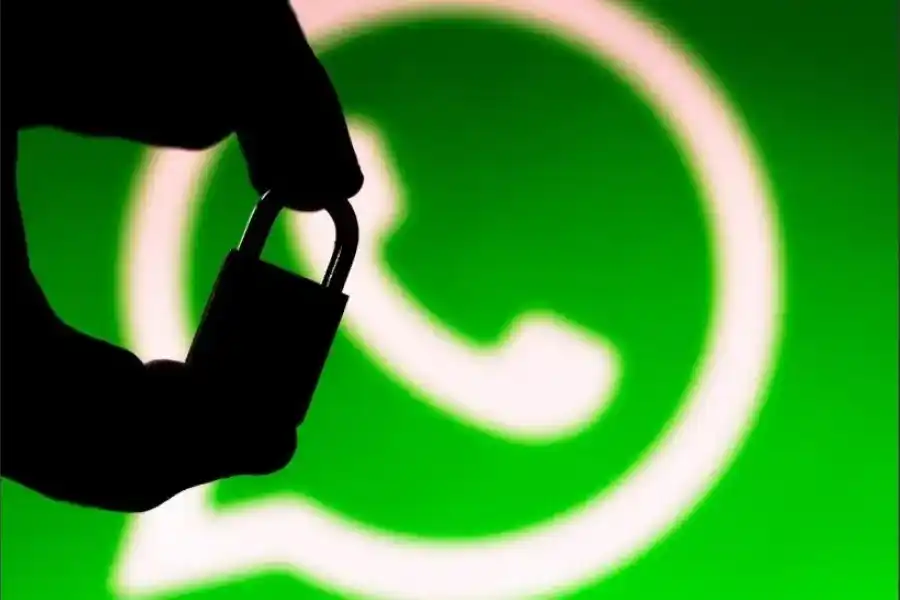 Anti espías de WhatsApp: cómo proteger tu cuenta de curiosos