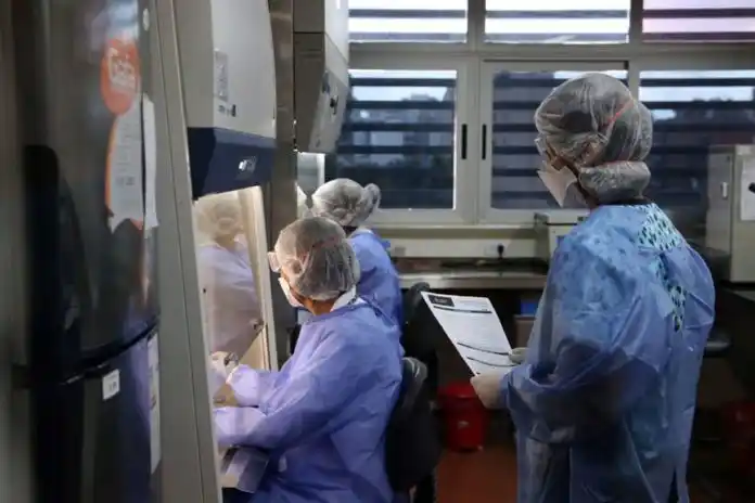 Coronavirus: confirman otras cinco muertes y los recuperados llegan a 6 mil