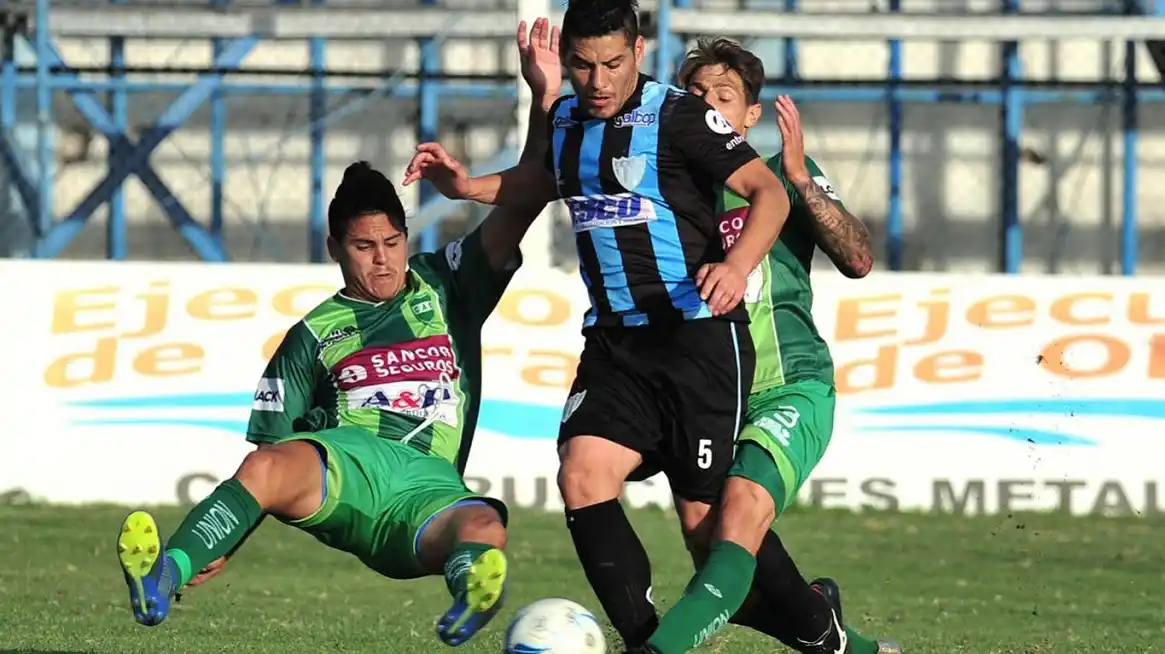 Gonzalo Rodríguez fue desafectado del plantel de Juventud Unida 