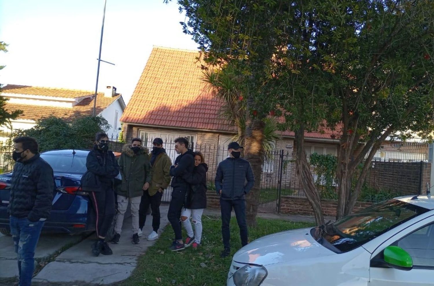 Hechos que se repiten: desarticulan una fiesta clandestina en el barrio Estrada