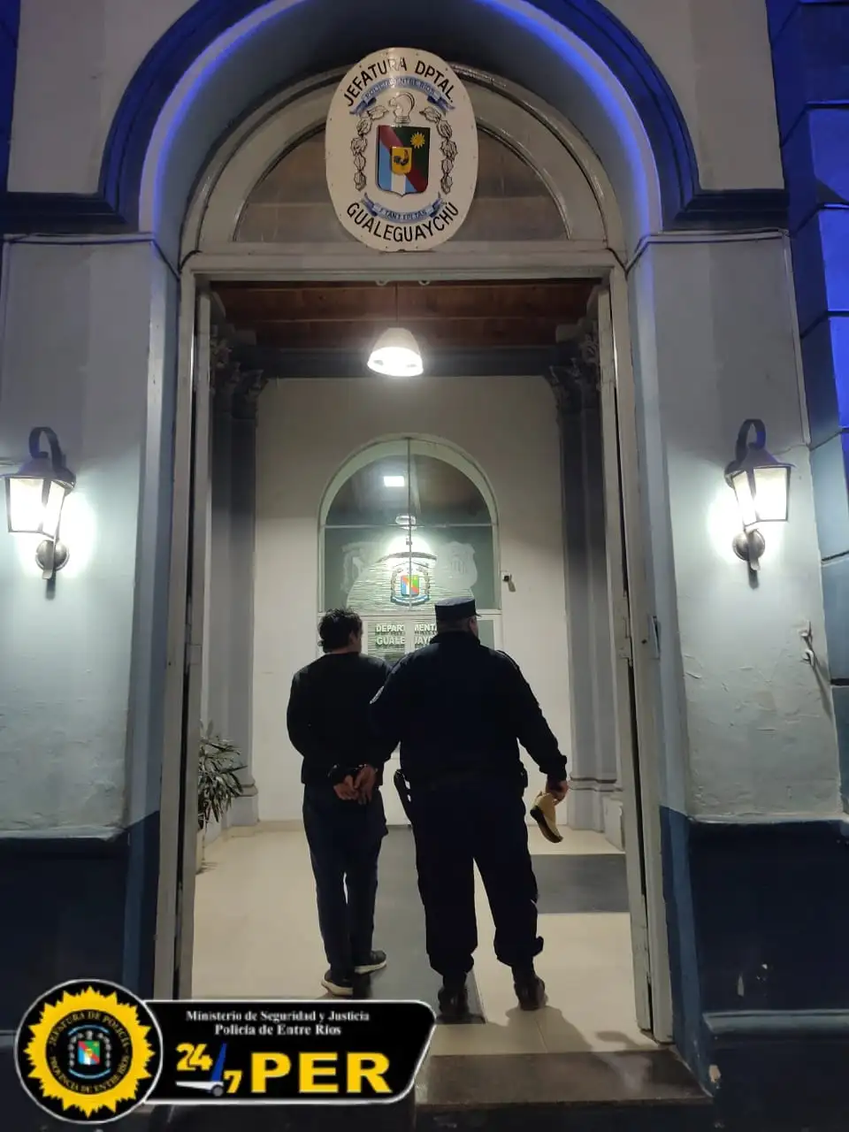 Persiguieron y atraparon a un arrebatador de celulares en Del Valle y Montevideo