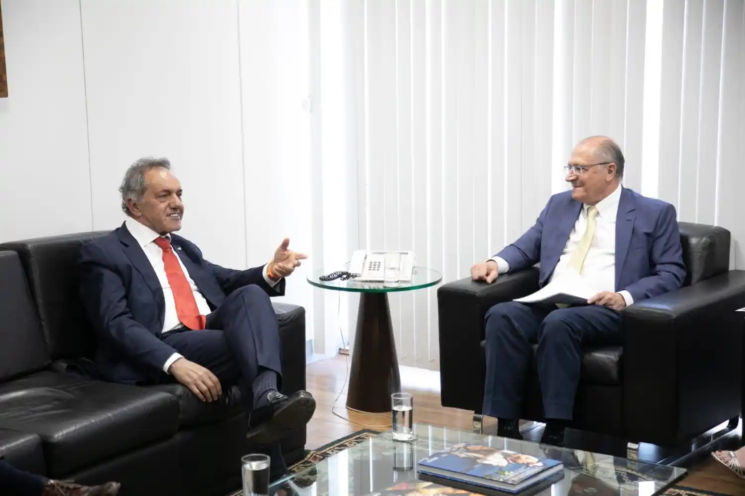 Scioli junto al vicepresidente de Brasil, Geraldo Alckmin