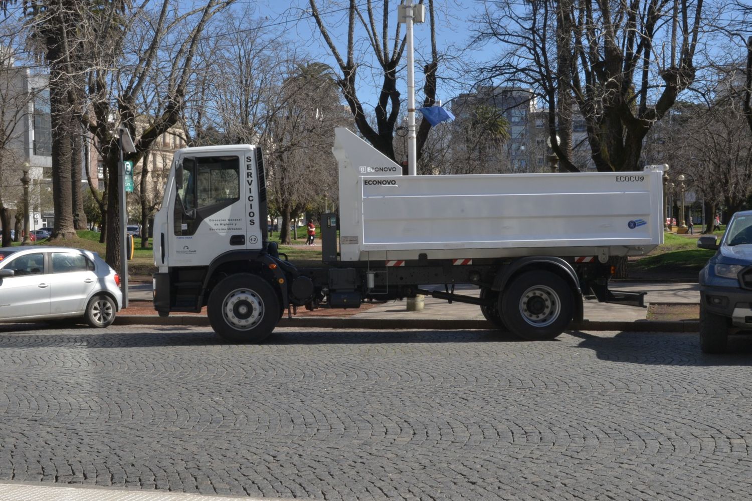 Un nuevo camión para la Dirección de Servicios