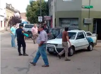 Múltiple colisión de vehículos en pleno centro de la ciudad