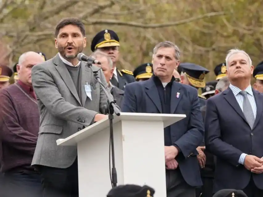 pullaro policía - 1