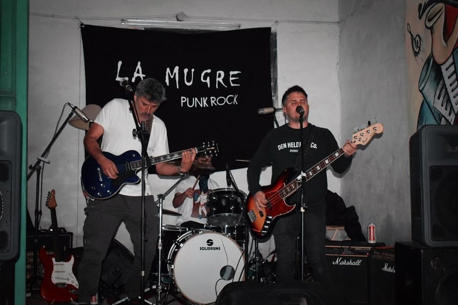 Noche de rock con La Mugre, Yoncuyan y Bufones