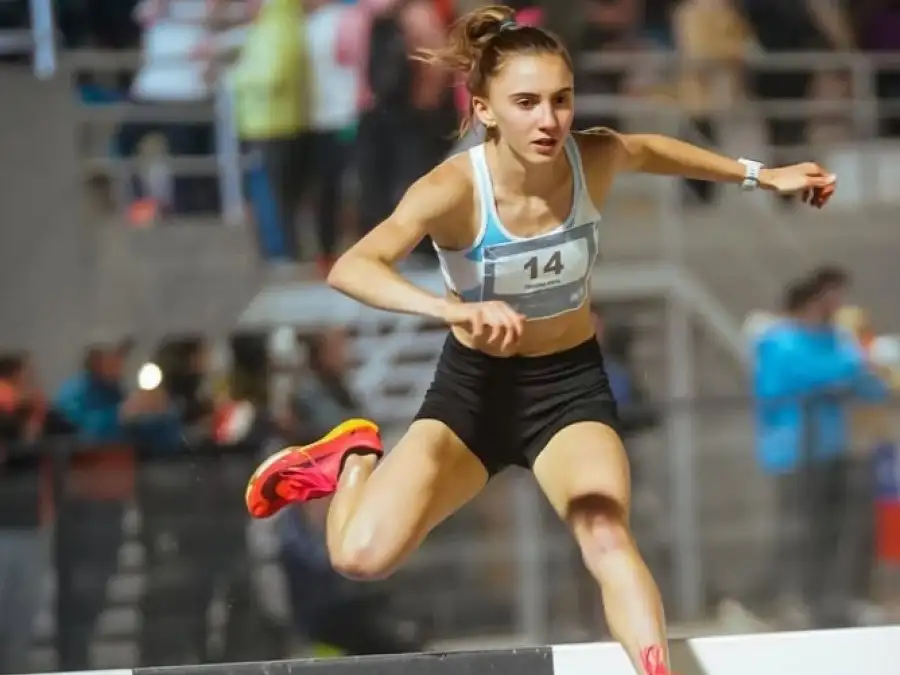 sofia fregona atletismp  al iberoamericano u18