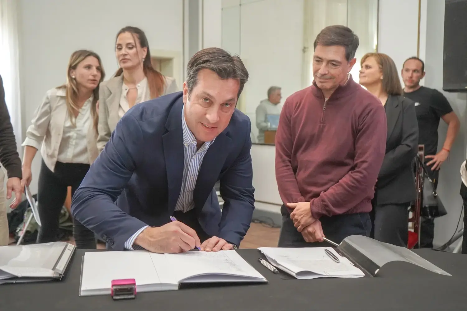 Firma tras la subasta