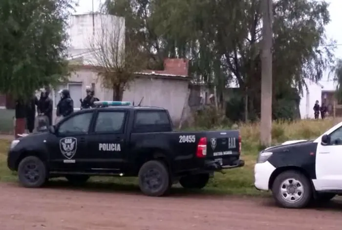 Nada se sabe de los boqueteros que sustrajeron una caja fuerte