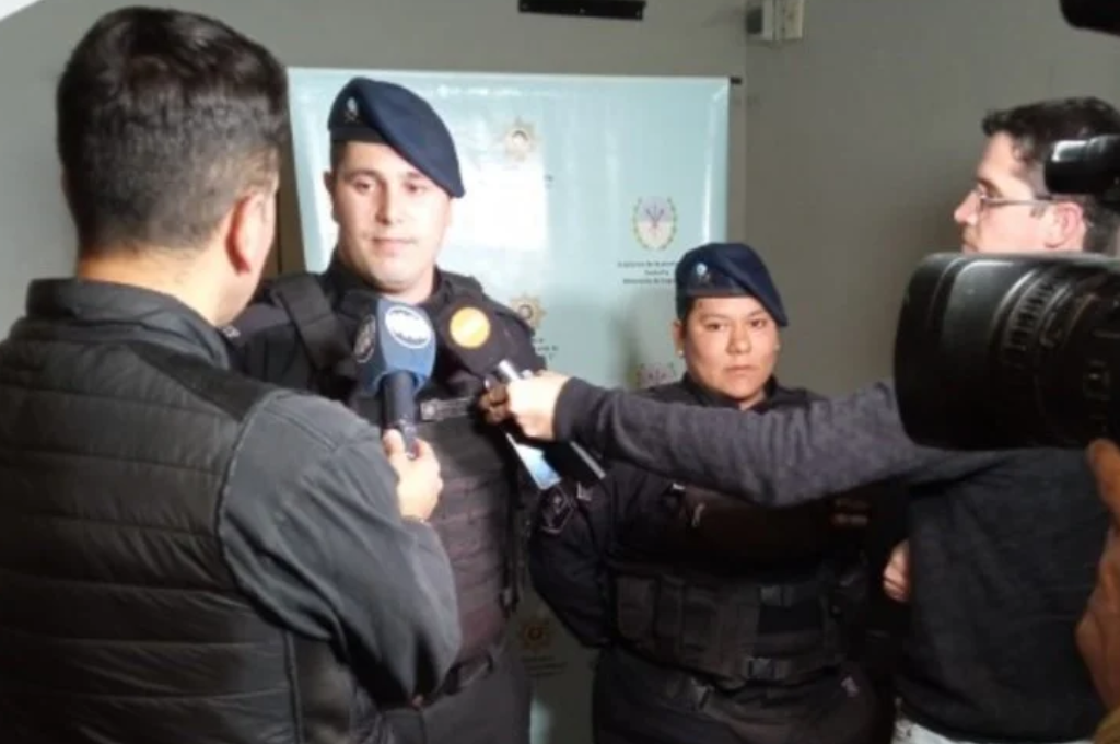 Los policías