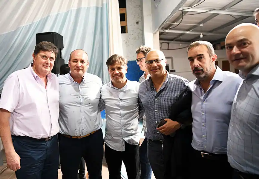 Gargaglione en Claromecó con el gobernador Axel Kicillof