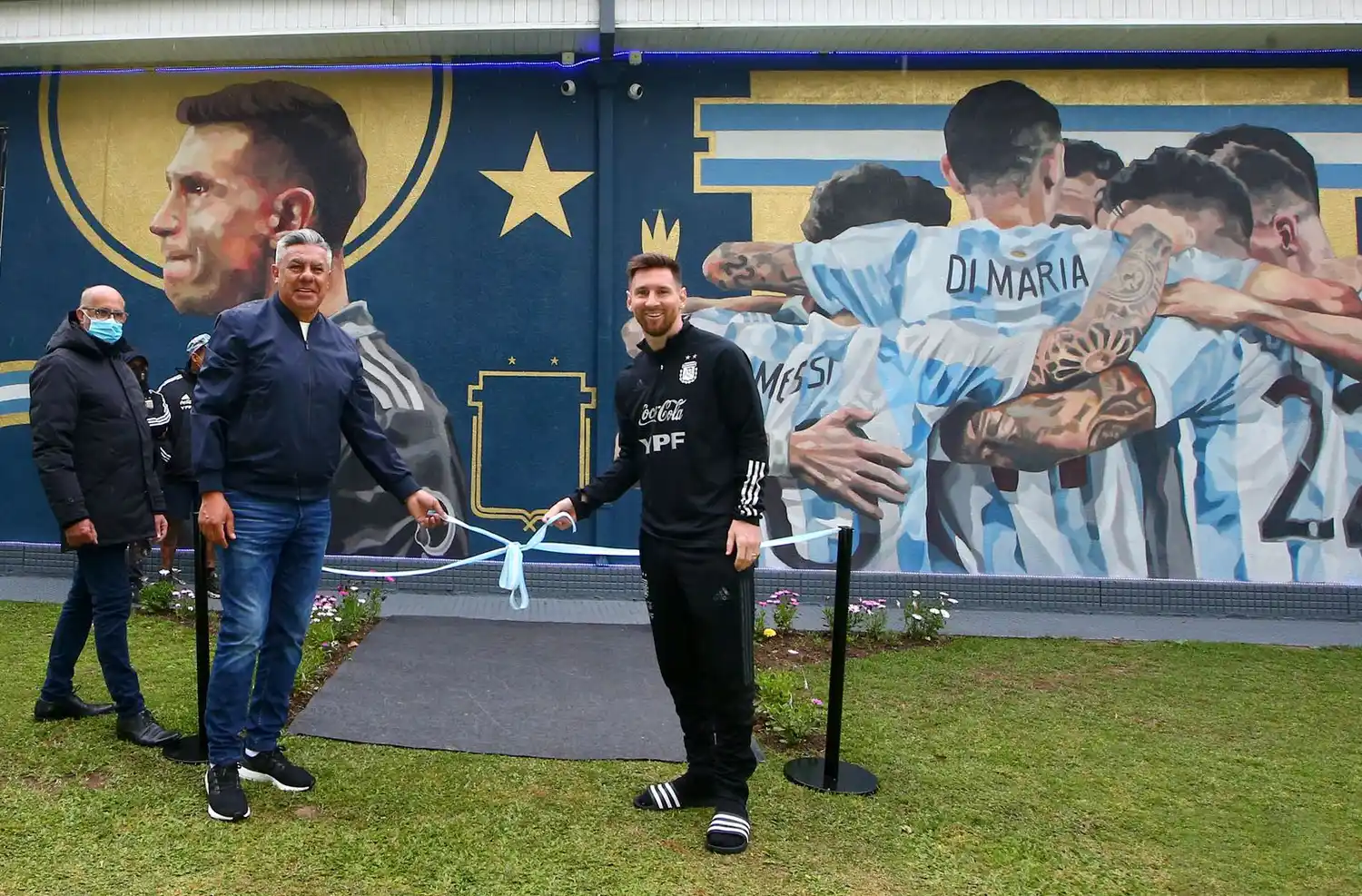 Tapia y Messi, en la presentación.