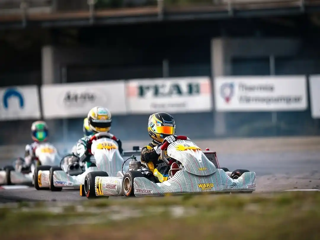 Bertolaccini core en Italia. oto:Prensa MB